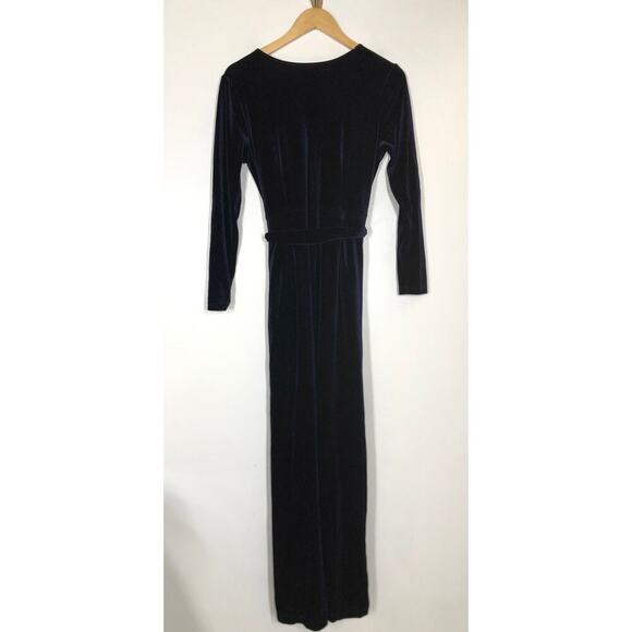 Halara Jumpsuit Velvet V-Neck Wrapped Long Sleeve Belted Wide Leg Blue NWT M - Picture 5 of 8